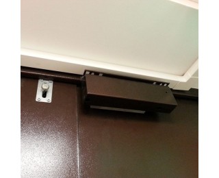 Установка электромагнитного замка на металлическую дверь