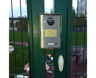 Монтаж и настройка вызывной панели