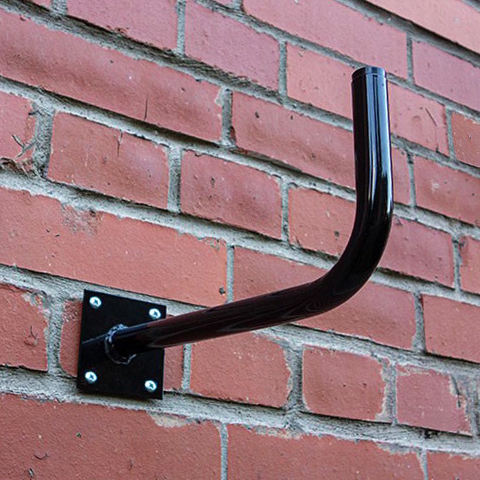 Установка Г-образного кронштейна